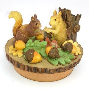 Our America Spring Time Squirrels Yankee Candle Topper Country fall autumn